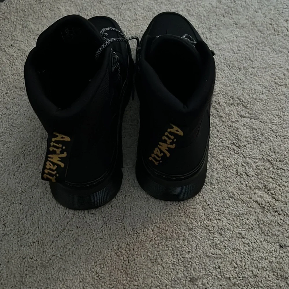Dr. Martens dr martens